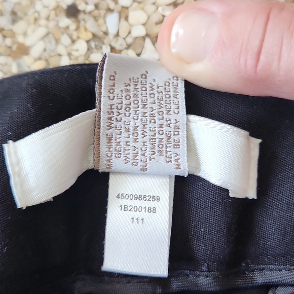 Chico's Black long shorts Size 1 - Picture 5 of 7